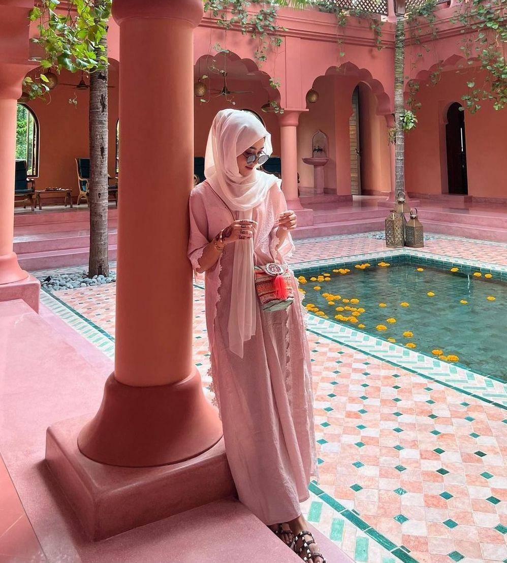 Shirin Al Atrus (instagram.com/shireeenz)