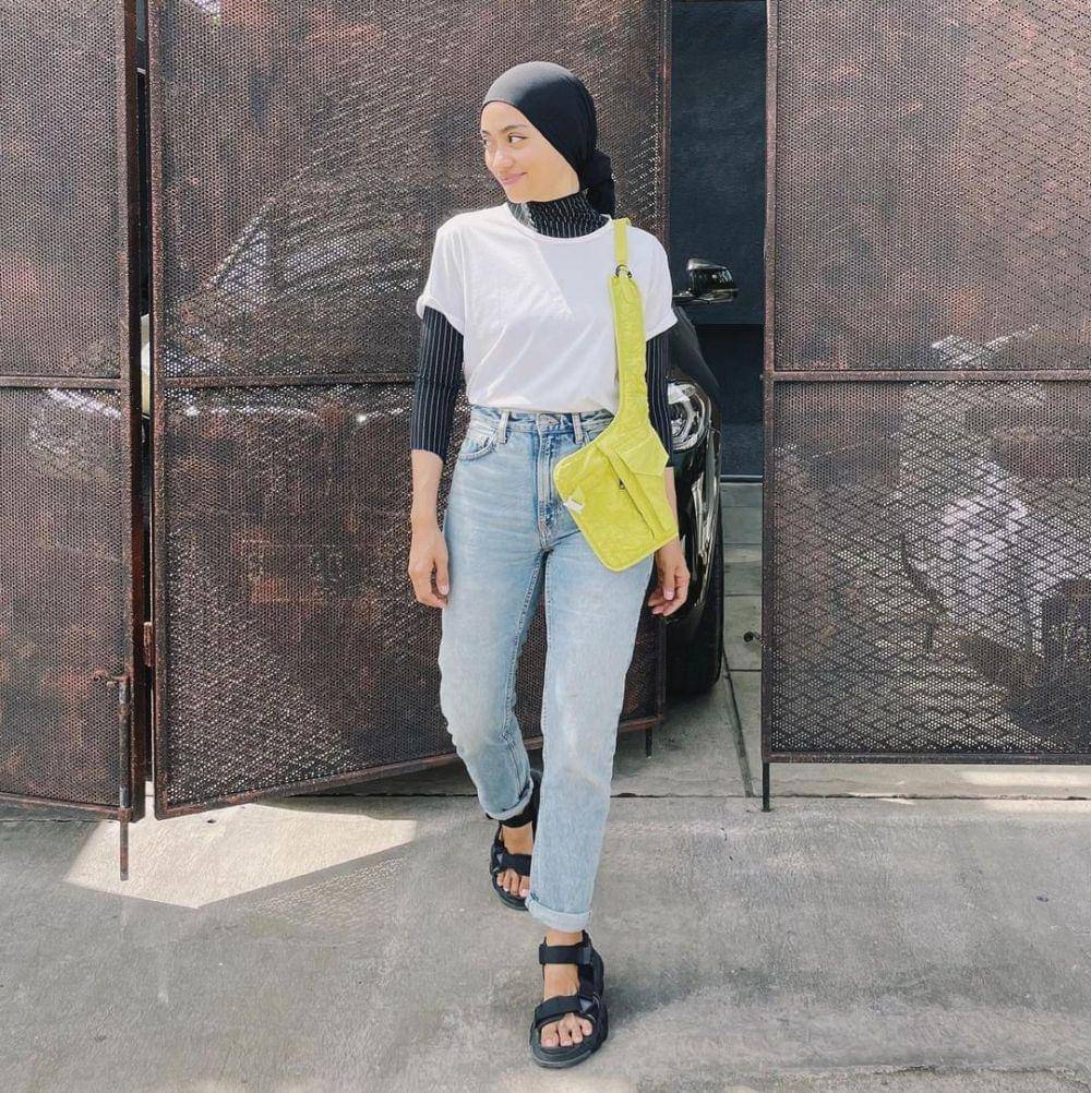 Androgyny style untuk ngantor ala Ayudia bing Slamet (instagram.com/ayudiac)