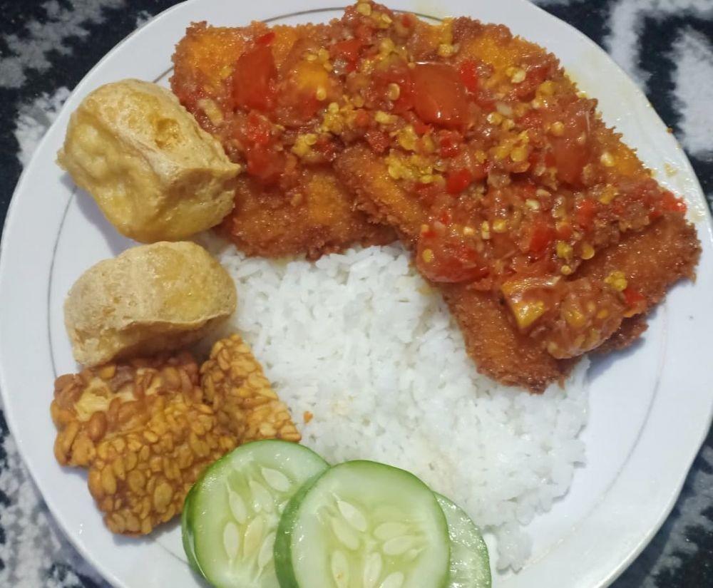 Ilustrasi ikan dori sambal korek (instagram.com/shanntyy)