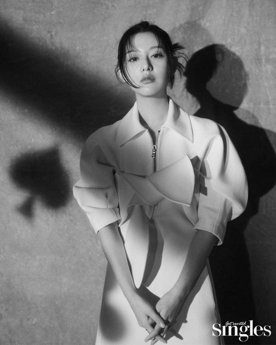 Kim Ji Won (instagram.com/geewonii)