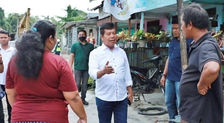 Bupati mengajak warga ikut mendukung program pemerintah (IDN Times/ Istimewa)