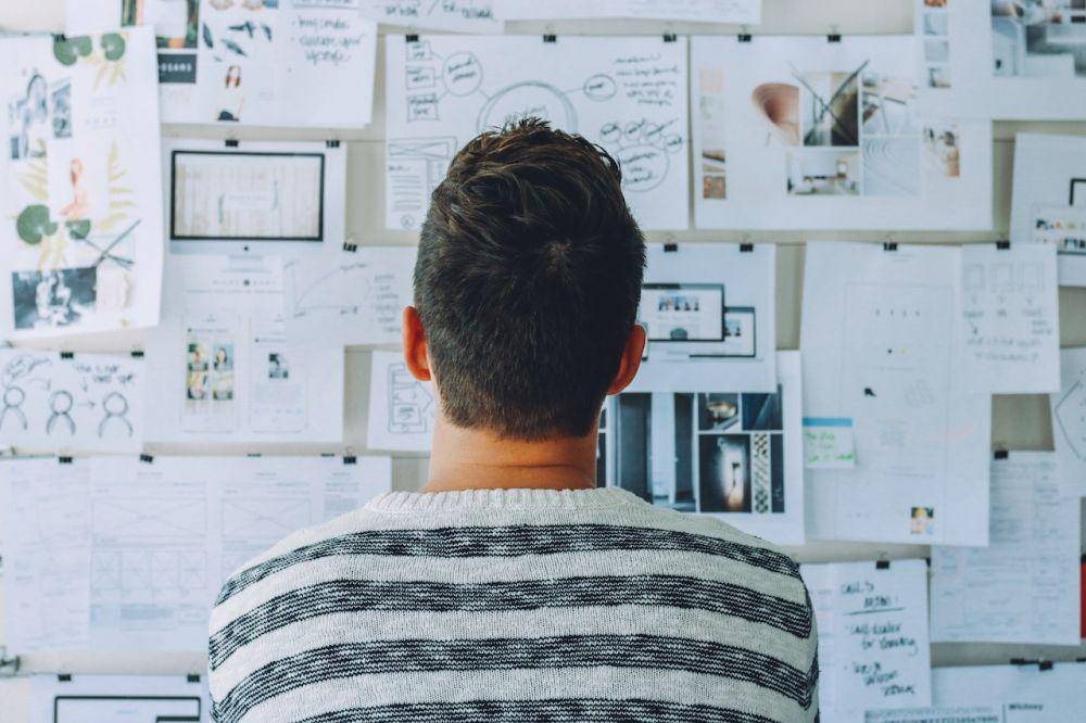 Ilustrasi sedang menyusun target (pexels.com/Startup Stock Photos)