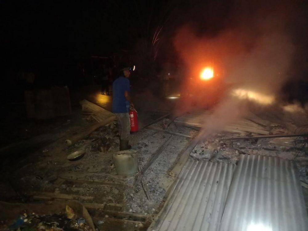 Sumur minyak peninggalan Belanda di Kabupaten Aceh Timur, terbakar. (Dokumentasi Humas Polres Aceh Timur untuk IDN Times)