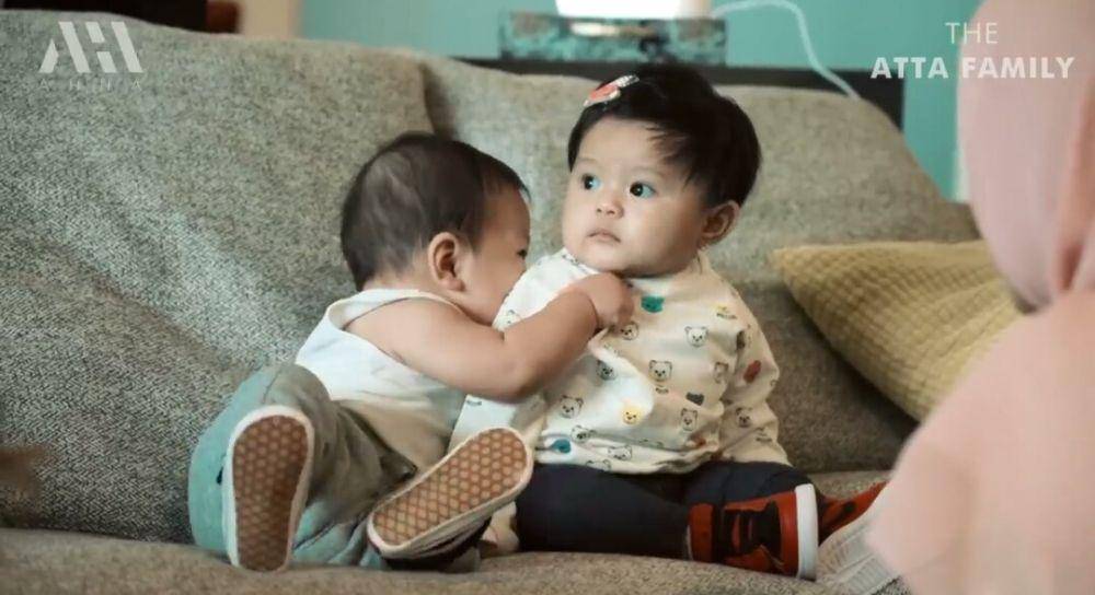 Ameena playdate dengan baby Issa (youtube.com/AH)