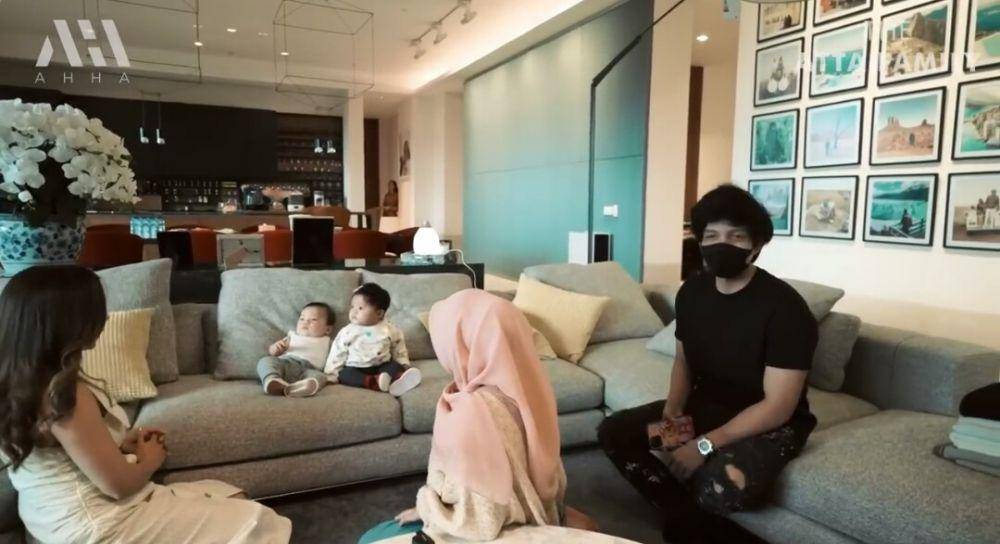 Ameena playdate dengan baby Issa (youtube.com/AH)