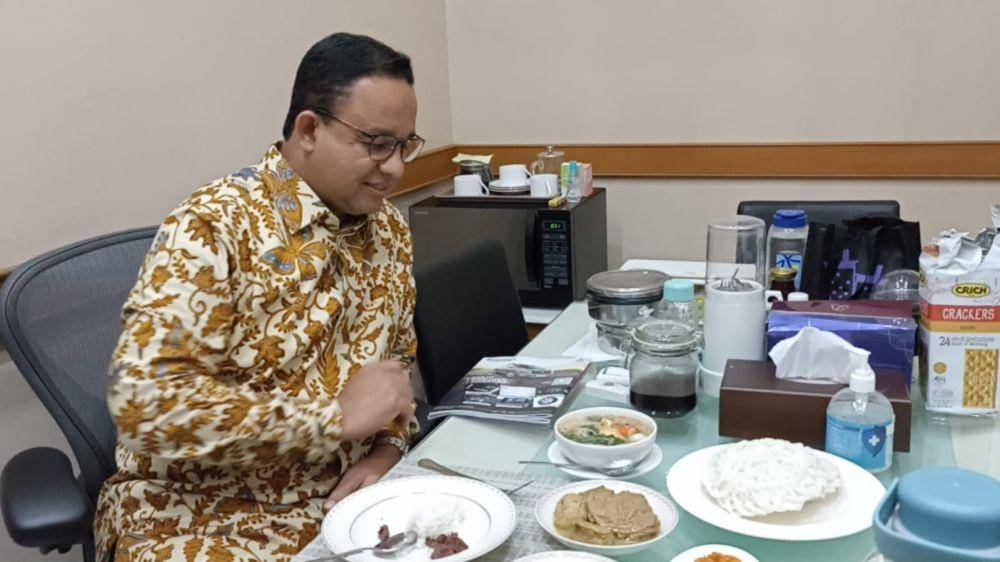 Gubernur DKI Jakarta Anies Baswedan makan siang terakhir di Balai Kota/ Dok Istimewa