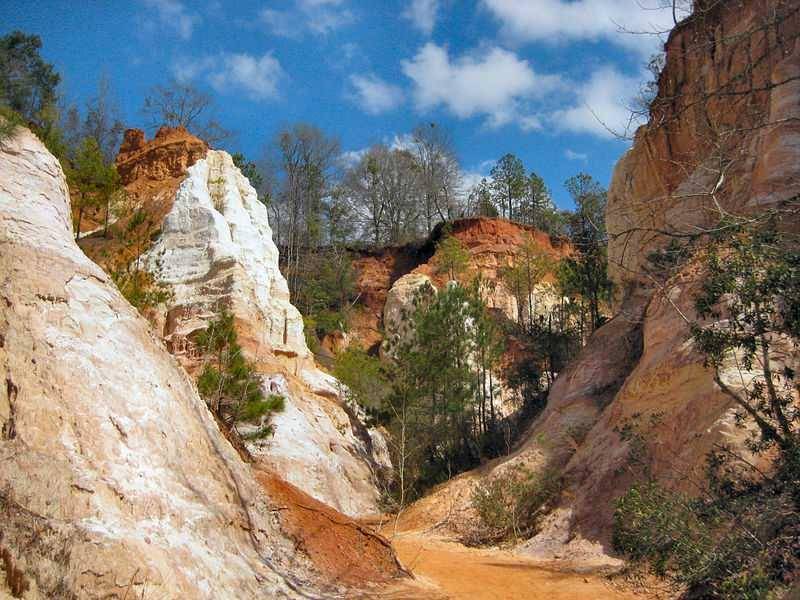Providence Canyon (commons.wikimedia.org)