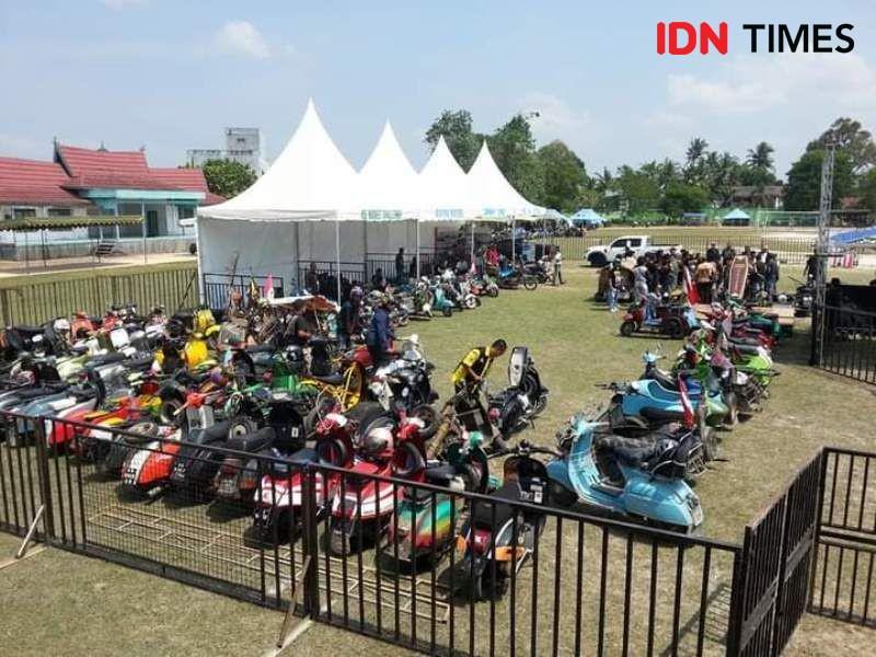 Ribuan Skuteris Hadir dalam Parade Scooter Borneo ke 17 di Paser