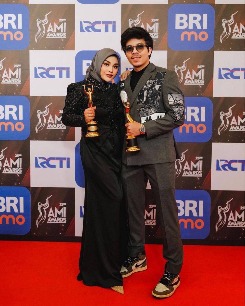 Atta Halilintar dan Aurel Hermansyah (instagram.com/attahalilintar)