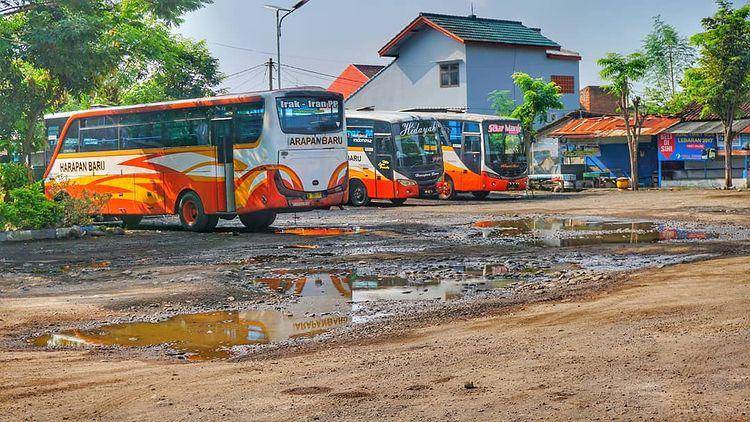 Terminal Karangente Banyuwangi/ Instagram.com @androszkerzhakov