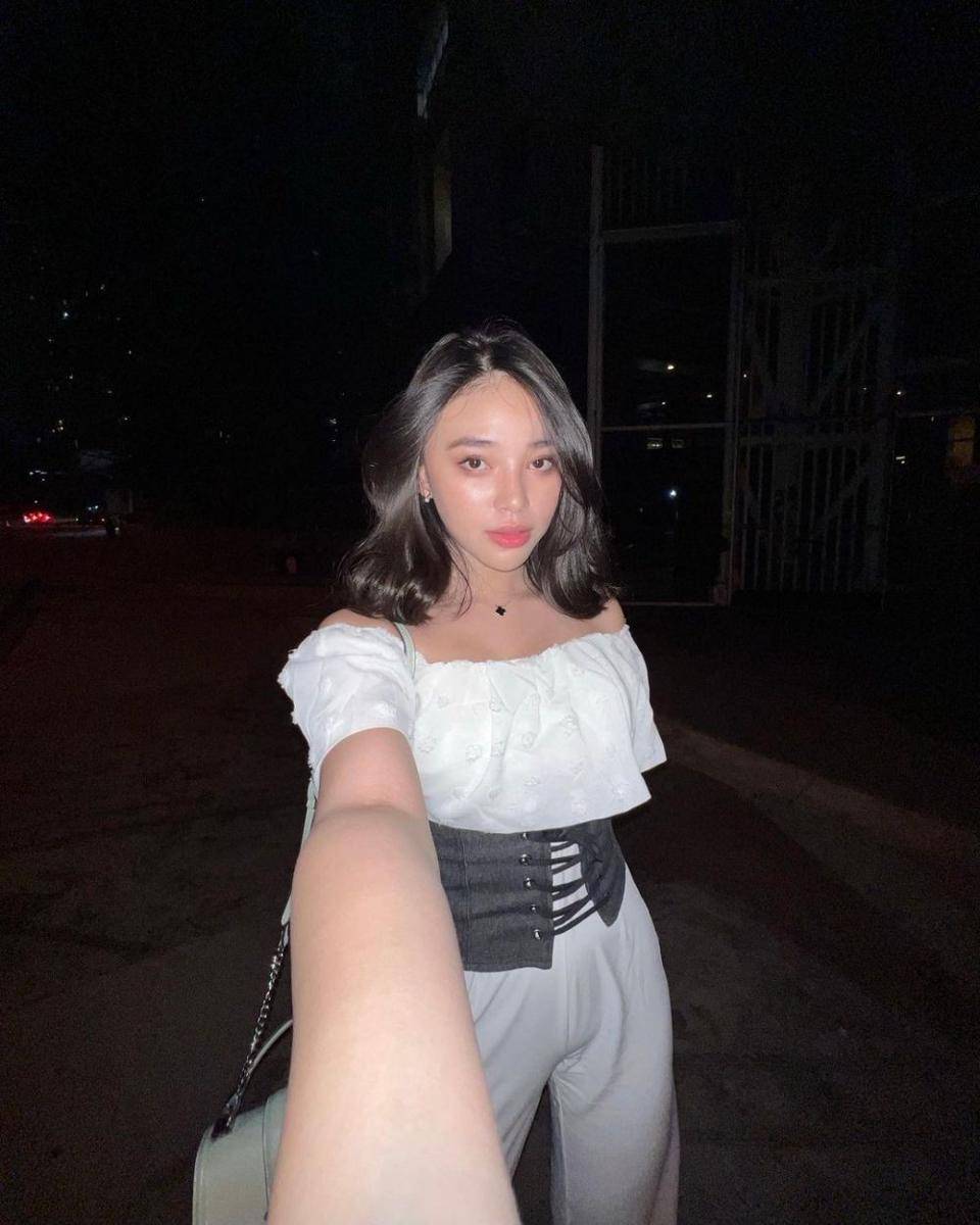 Anneth Delliecia (instagram.com/anneth.dlc)