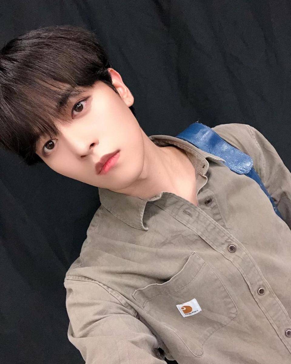 Potret Ravn ONEUS (instagram.com/official_oneus)