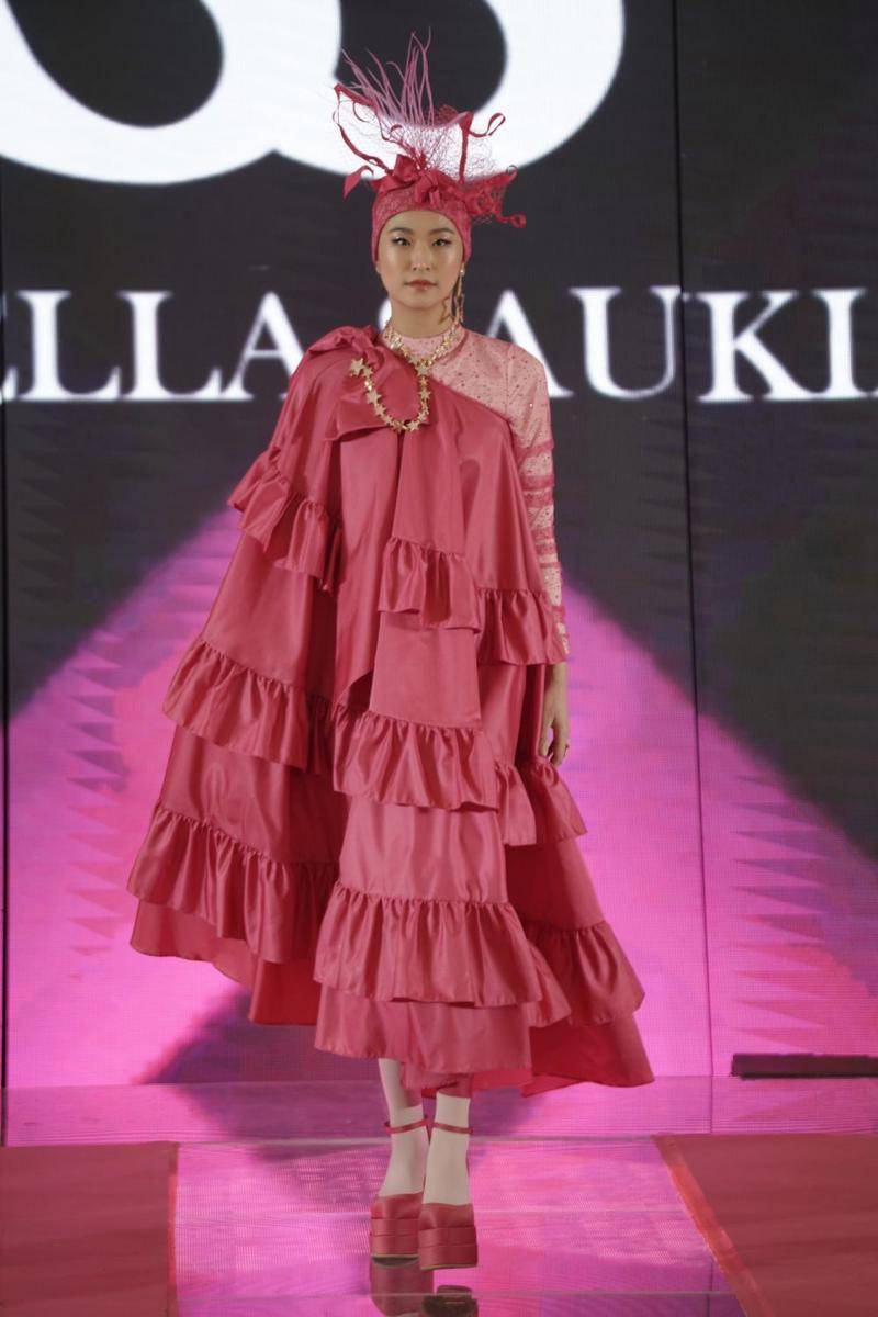 Preview Koleksi Shella Saukia di Atrium Senayan City Mall. 14 Oktober 2022. (dok. TIM MUARA BAGDJA)
