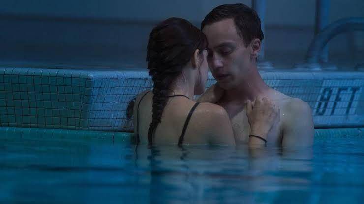 Keir Gilchrist sebagai Henry Sinclair di film Heartthrob (dok. Citizen Skull Productions)