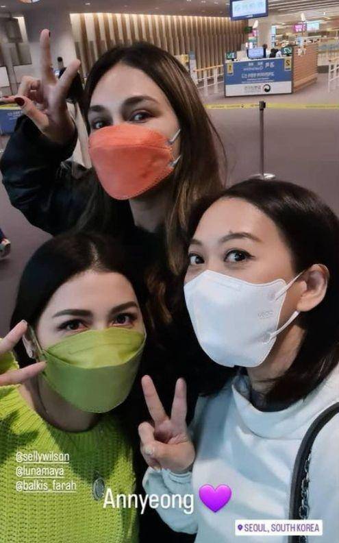 potret Luna Maya ke Busan (instagram.com/sellywilson)