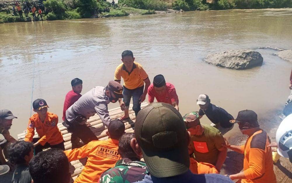 Dua Korban Tertimbun Longsor di Jeneponto Ditemukan Tewas