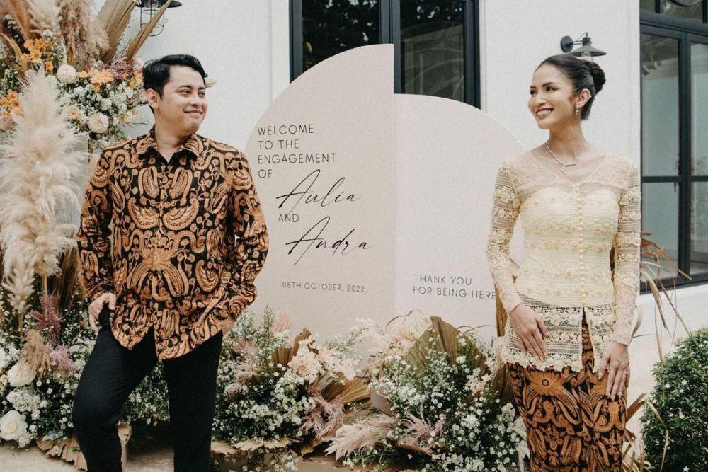 5 Dekorasi Tunangan Aulia Sarah, Penuh Dried Flowers Estetik!