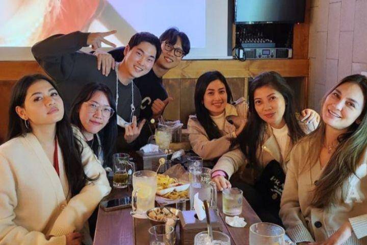 potret Luna Maya ke Busan (instagram.com/sellywilson)
