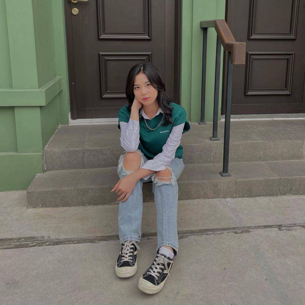 OOTD Korean look ala Zee JKT 48 (instagram.com/jkt48.zee)
