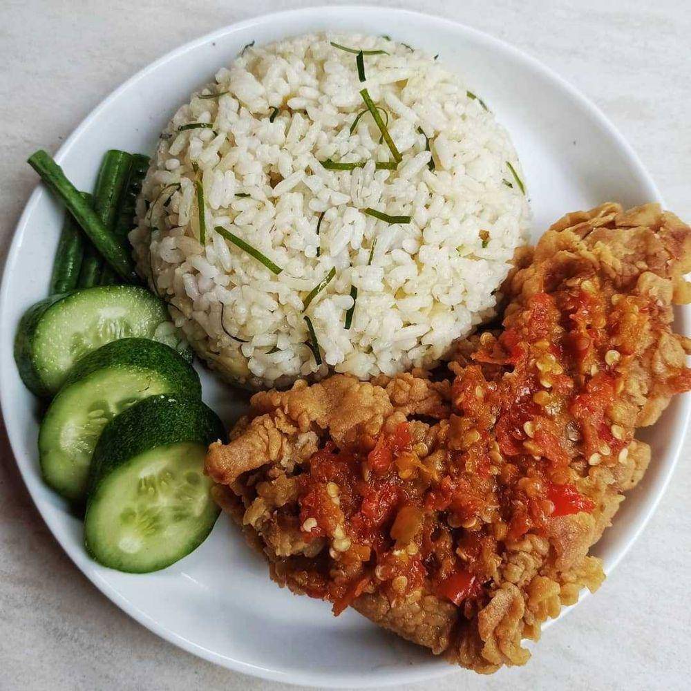 nasi daun jeruk (instagram.com/vina_kitch)