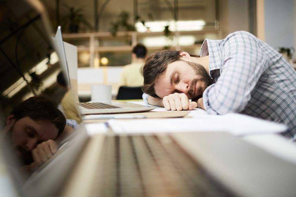Ilustrasi tidur saat jam kerja (Pixabay/daha3131053 )