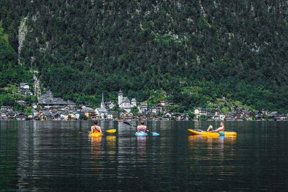 Ilustrasi Danau Hallstatt (pexels.com/bert-christiaens)
