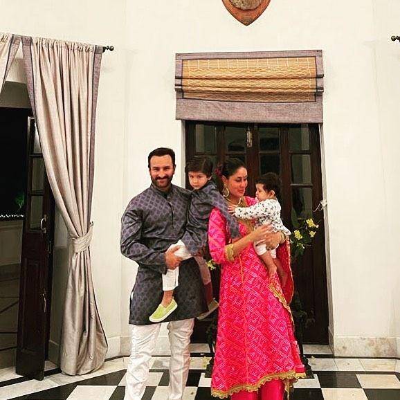 Kareena Kapoor dan keluarga. (instagram.com/kareenakapoorkhan)