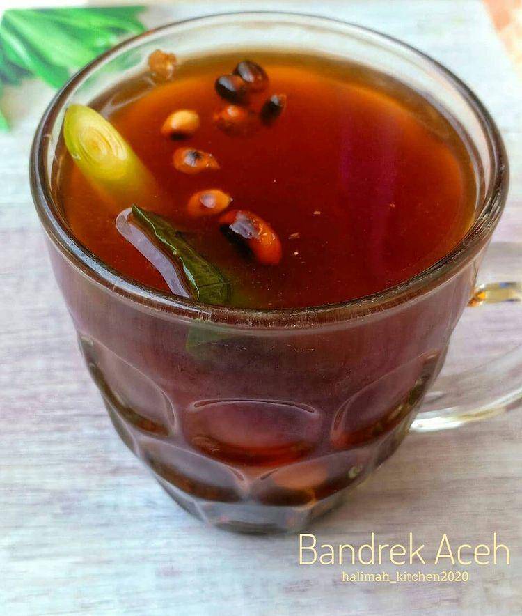 ie seureubet atau bandrek Aceh (instagram.com/halimah_kitchen91)