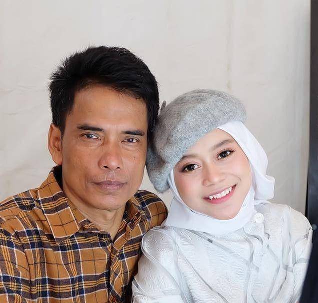 Lesti Kejora dan ayahnya (instagram.com/ayah_kejora)