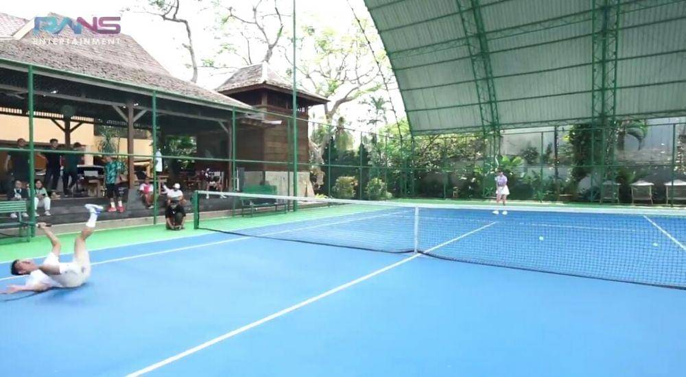 Raffi Ahmad dan Anya Geraldine (dok. youtube.com/Rans Entertainment)