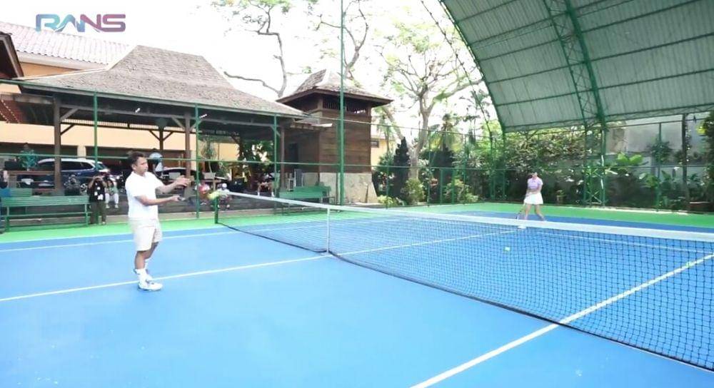 Raffi Ahmad dan Anya Geraldine (dok. youtube.com/Rans Entertainment)