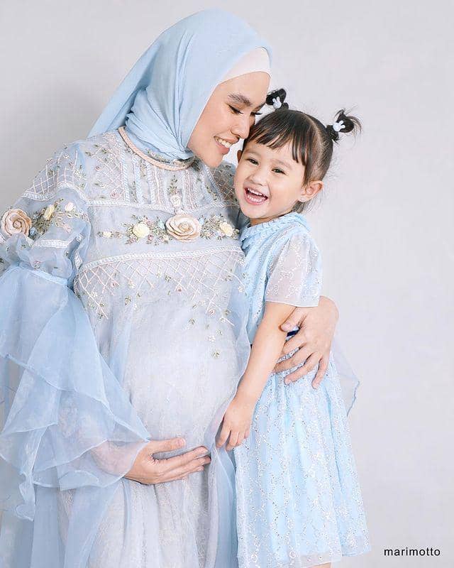 Maternity shoot kehamilan kedua Kartika (instagram.com/kartikaputriworld)
