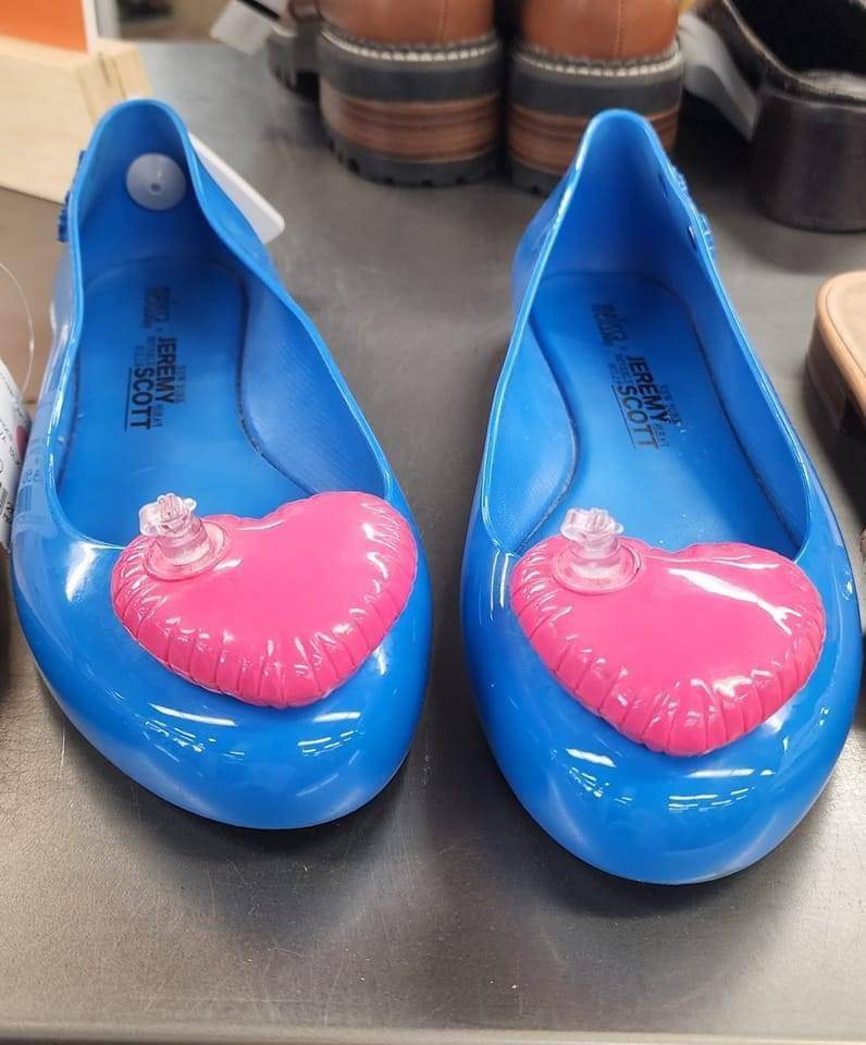 potret desain barang terlampau kreatif (reddit.com/user/lovexdavis)