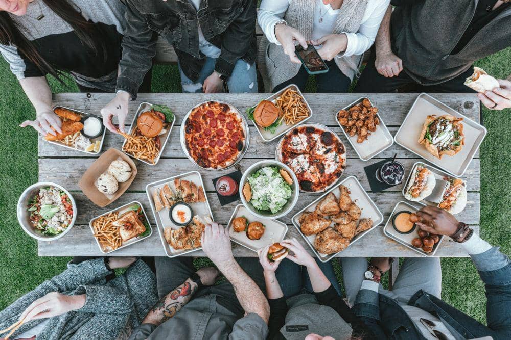 ilustrasi pesta kuliner (unsplash.com/Spencer Davis)