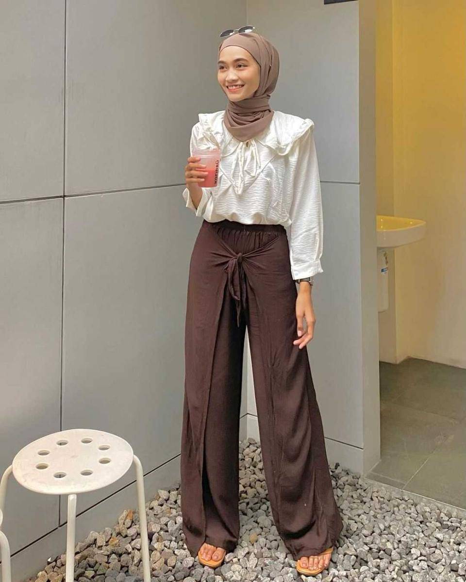 potret OOTD (Instagram.com/windaaylna)