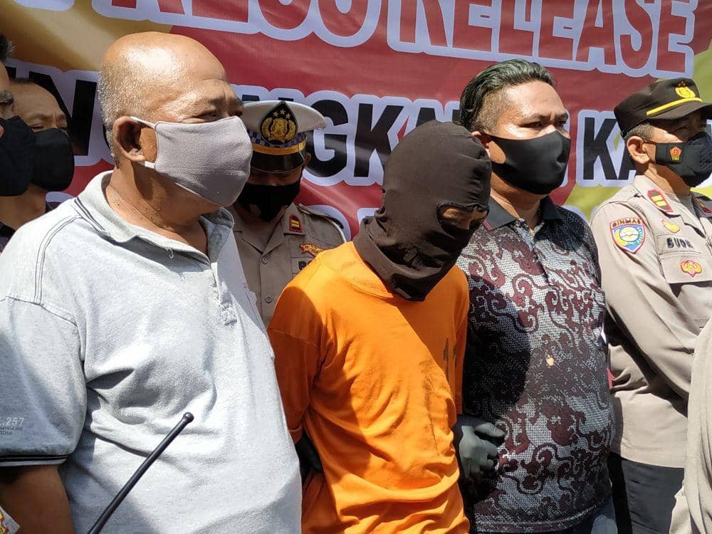 Minta Harta Warisan, Keponakan Bunuh Bibinya