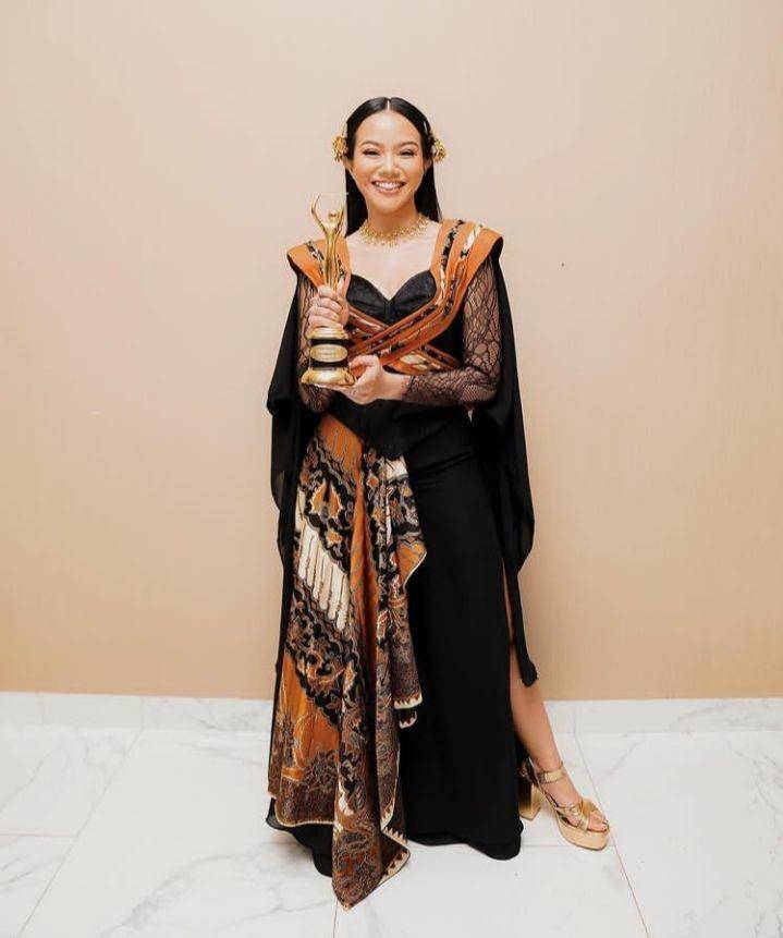 Yura Yunita jadi artis solo wanita pop terbaik di AMI Awards 2022 (instagram/yurayunita)