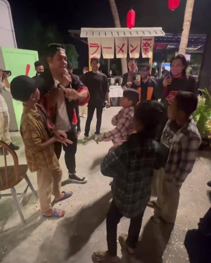 potret kejutan ultah ke-28 Fadil Jaidi (instagram.com/daraarafah)