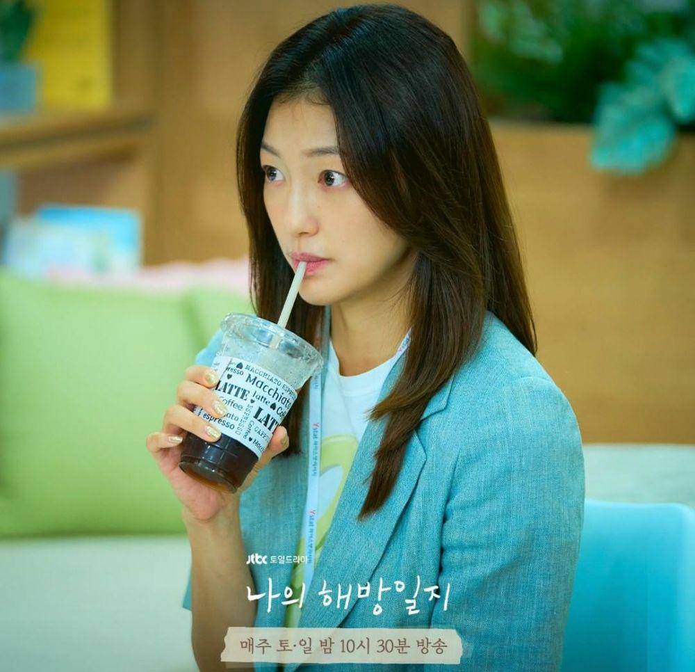 Lee El di drama My Liberation Notes (instagram.com/jtbcdrama)