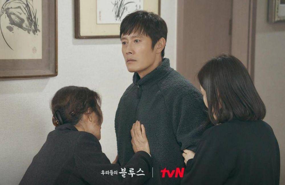 Lee Byung Hun di drama Our Blues (instagram.com/tvn_drama)