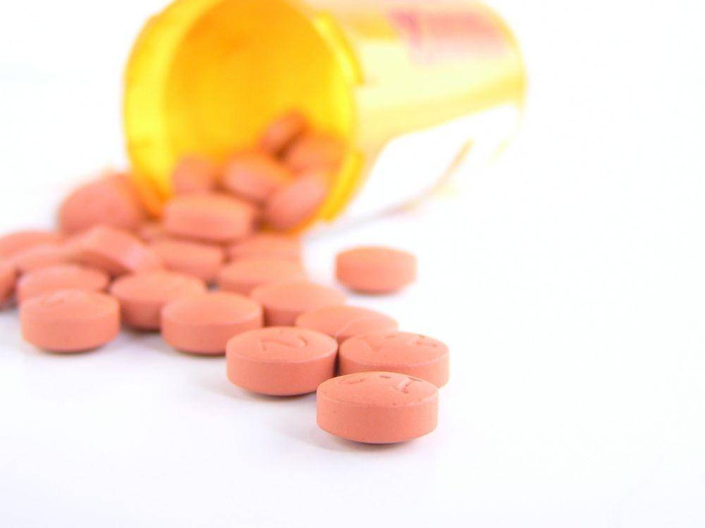 ilustrasi obat yang bisa menyebabkan depresi (pixabay.com/Charles Thompson)