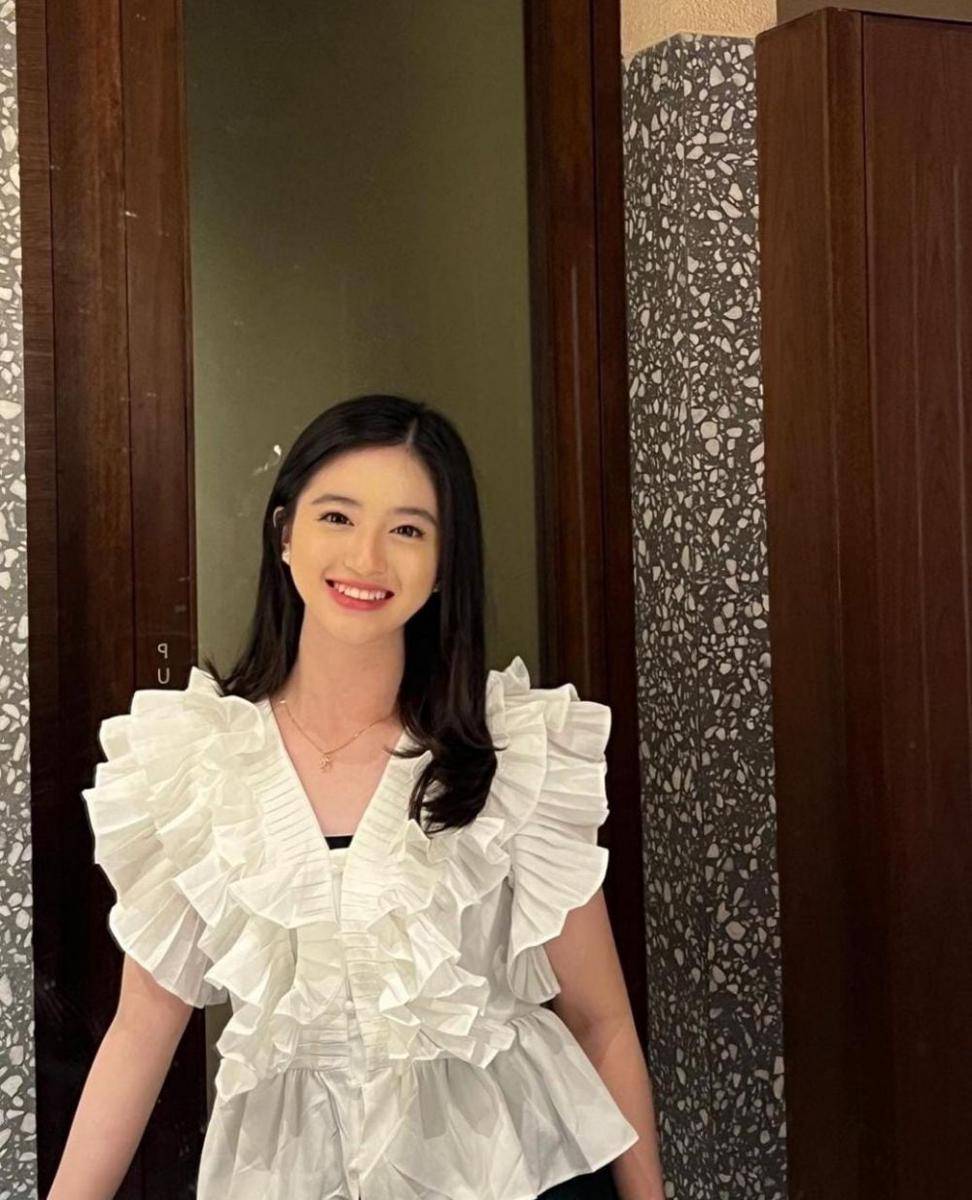 Eve Antoinette eks JKT48 (instagram.com/eveantoinettei)