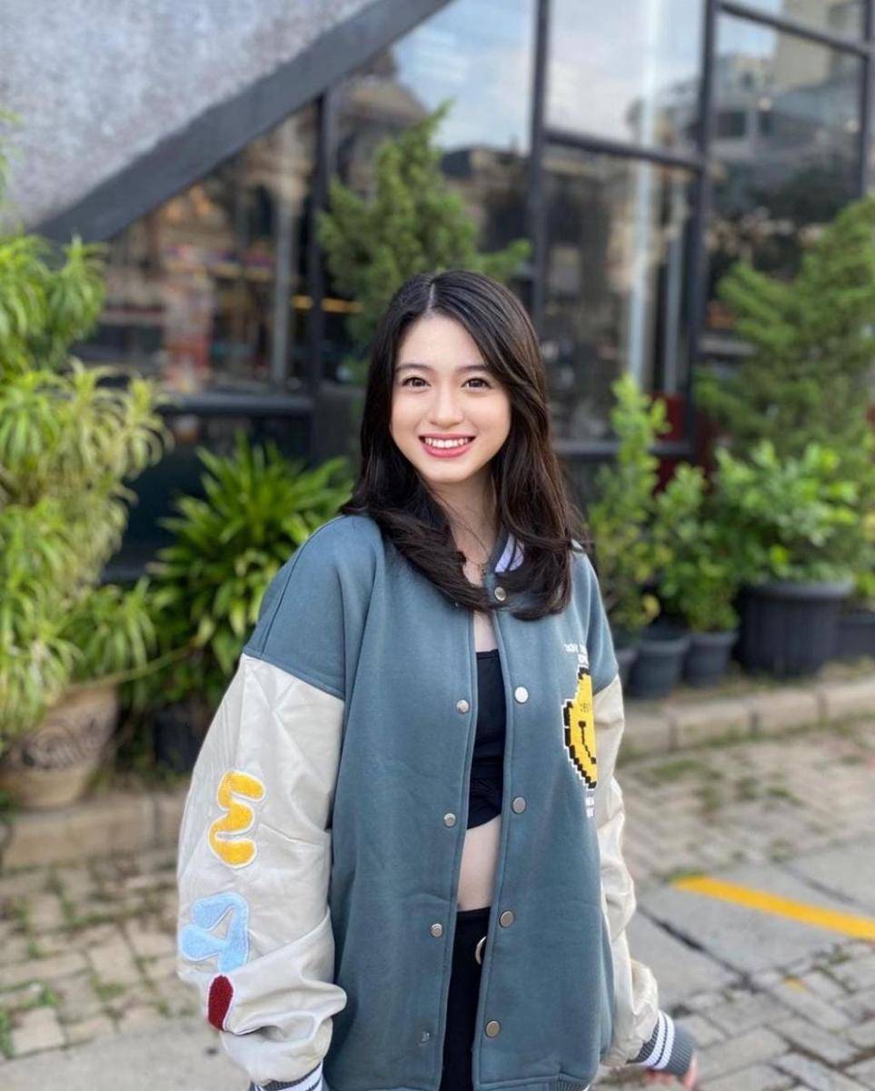 Eve Antoinette eks JKT48 (instagram.com/eveantoinettei)