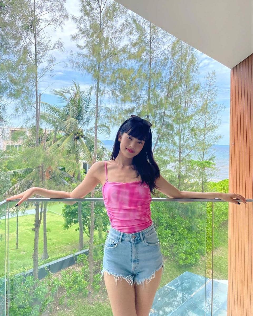 Minnie (G)I-DLE (instagram.com/min.nicha)