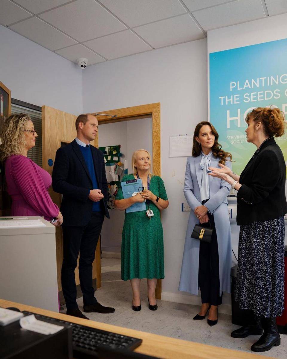 potret Kate Middleton saat bertugas (instagram.com/princeandprincessofwales)