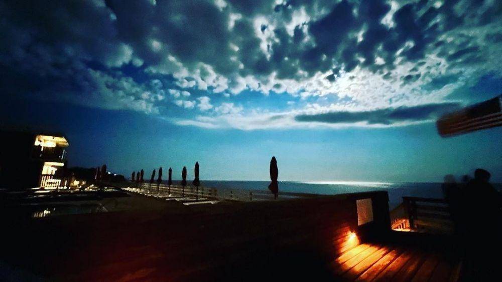 Suasana honeymoon Gong Hyo Jin dan Kevin Oh. (ig/rovvxhyo)