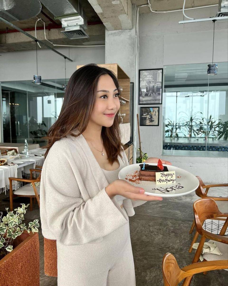 ulang tahun Nona Willy ke-25 (instagram.com/nonawilly16)