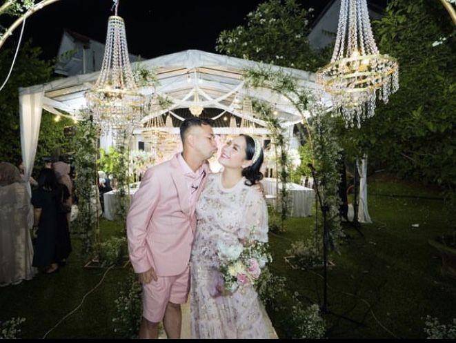 Raffi anniv (instagram.com/raffinagita1717)