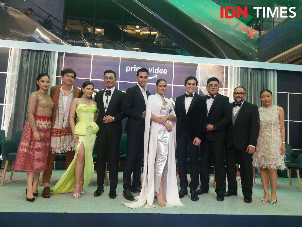 Pemain film Perfect Strangers di Astha Disctrict 8, Jakarta, pada Senin (17/10/2022) (IDN Times)