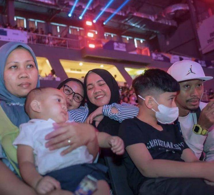 Rayyanza dan Rafathar dukung Raffi Ahmad (instagram.com/raffinagita1717)